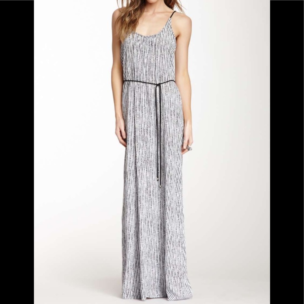 Love Stitch - Abstract Print Scoop Maxi Dress